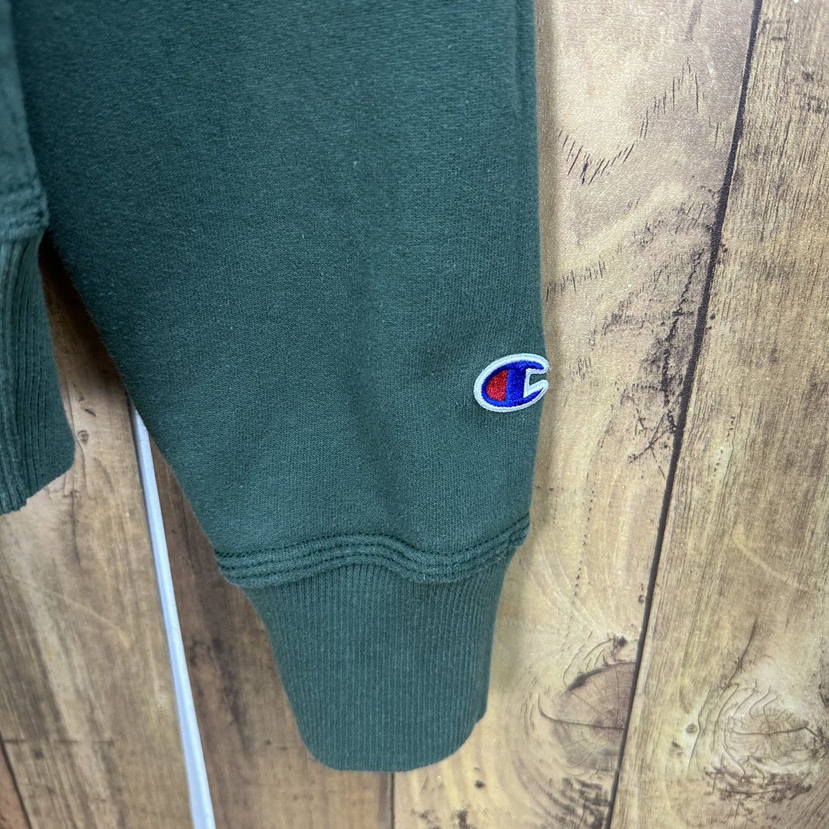 Champion × Vintage Vintage Champion Faded Green Hoodie Z113 Size US S / EU 44-46 / 1 - 3 Thumbnail