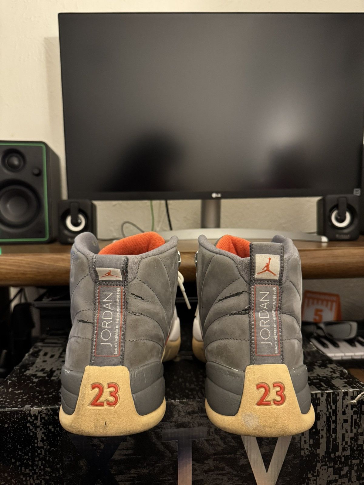 Jordan Brand Jordan 12 Size US 11 / EU 44 - 4 Thumbnail