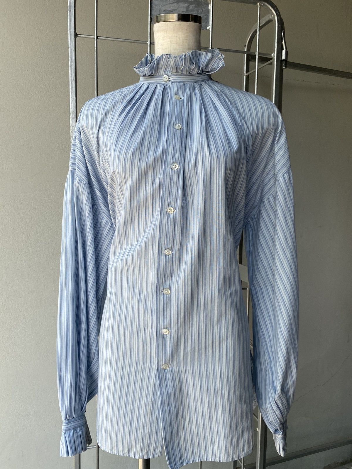 Ralph Lauren Ralph Lauren Blue Striped Blouse Pleated Collar & Cuffs. Size M / US 6-8 / IT 42-44 - 1 Thumbnail
