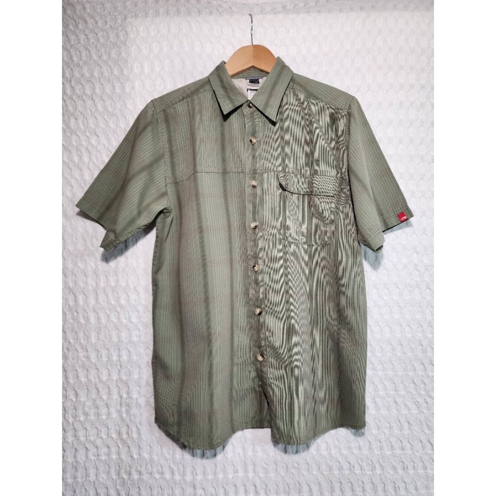 The North Face The North Face Men's Small Casual Button Up Shirt Size US S / EU 44-46 / 1 - 1 Thumbnail