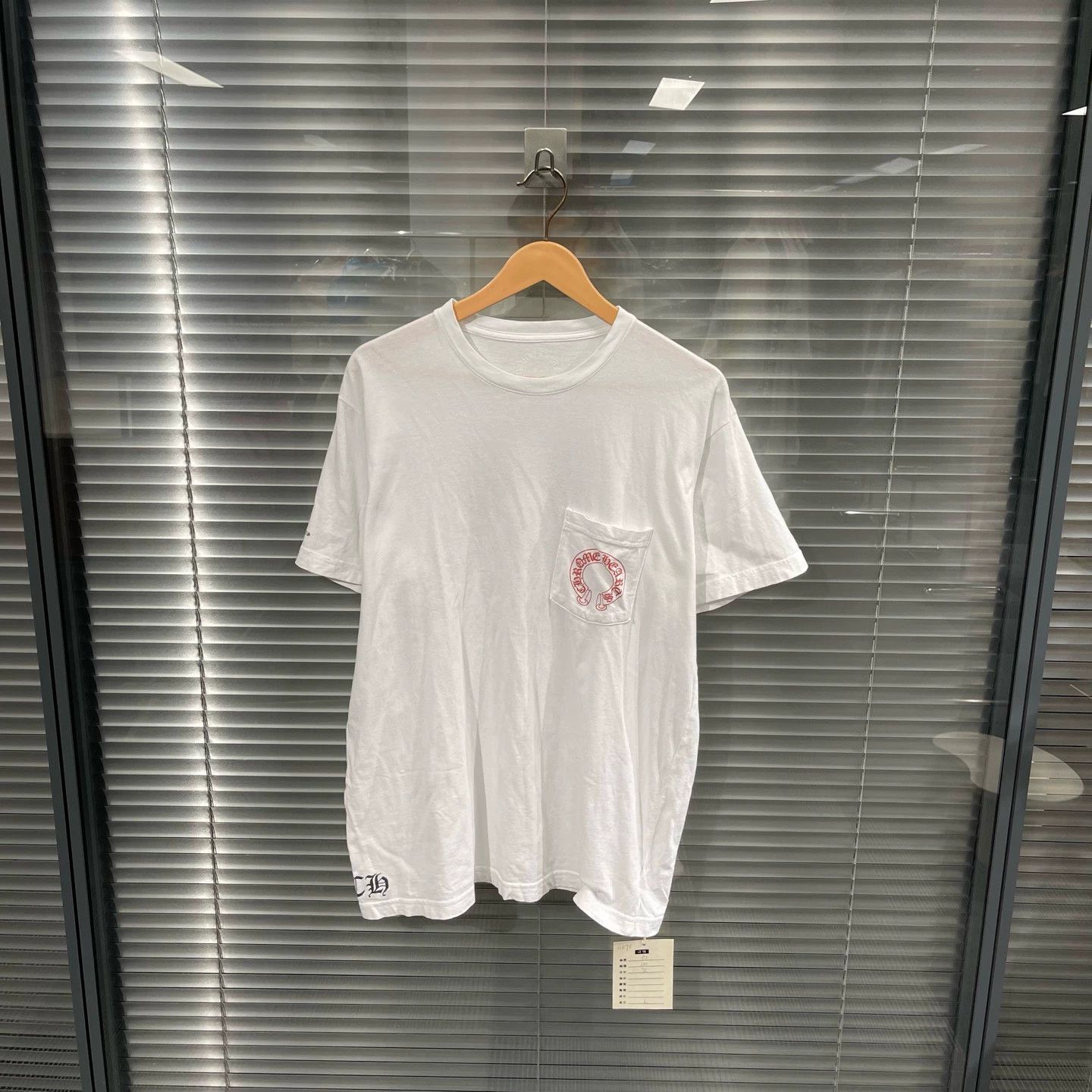 Chrome Hearts Chrome Hearts White Phantom Red Horseshoe Short L 99 New Size US L / EU 52-54 / 3 - 1 Thumbnail