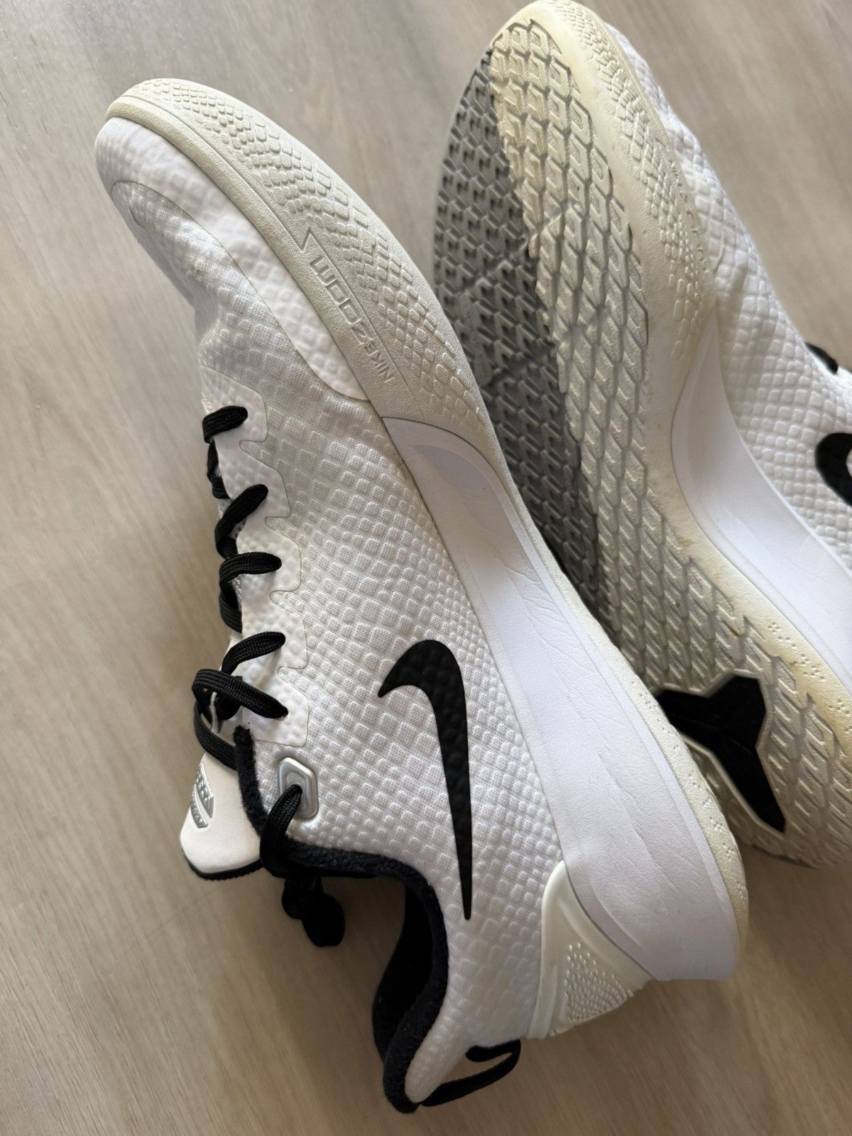 Nike Nike Mamba Focus TB White Grey Black AT1214-100 Sz 12.5 Kobe Size US 12.5 / EU 45-46 - 4 Thumbnail