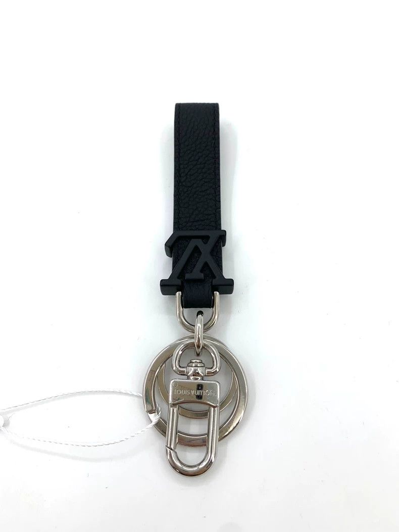 Louis Vuitton Louis Vuitton Black logo leather key chain Size ONE SIZE - 1 Thumbnail