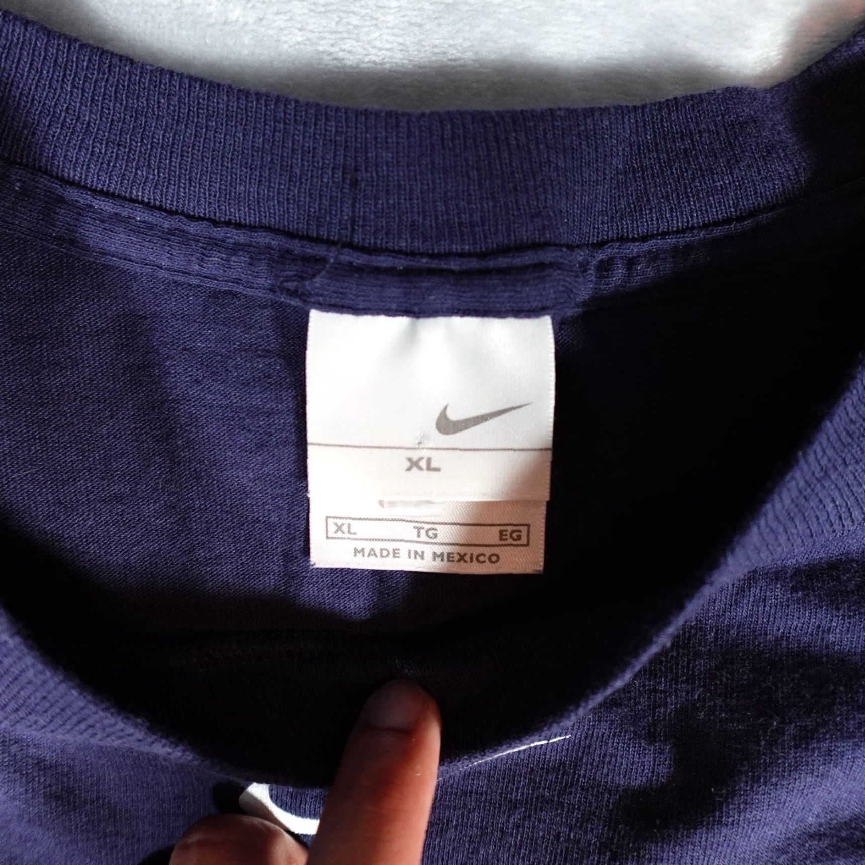 Nike VINTAGE Nike Military Graphic T-Shirt Mens XL Oversized Blue Y2K Size US XL / EU 56 / 4 - 4 Thumbnail