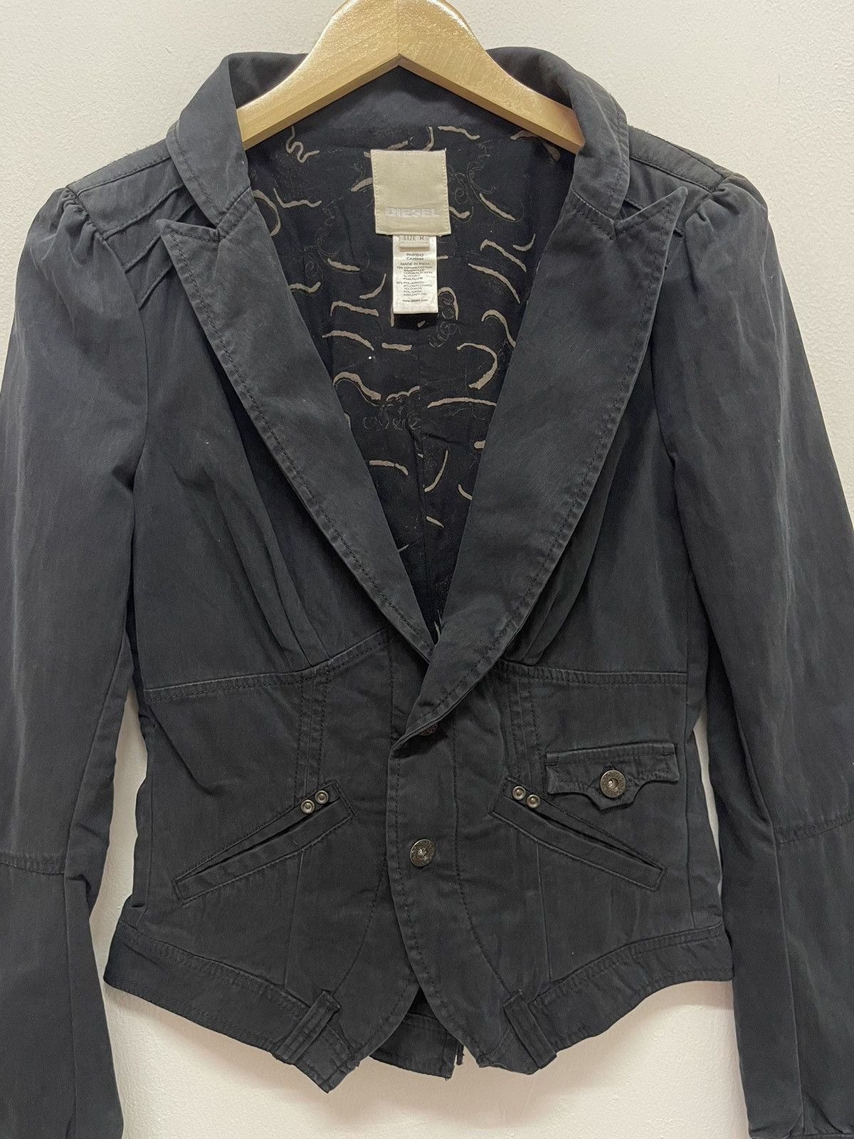 Diesel Diesel Crop Design Bondage Streetwear Size US S / EU 44-46 / 1 - 4 Thumbnail