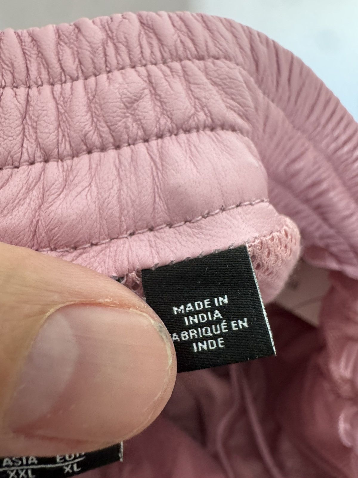 Supreme × Umbro Pink Leather track pants Size US 36 / EU 52 - 8 Thumbnail