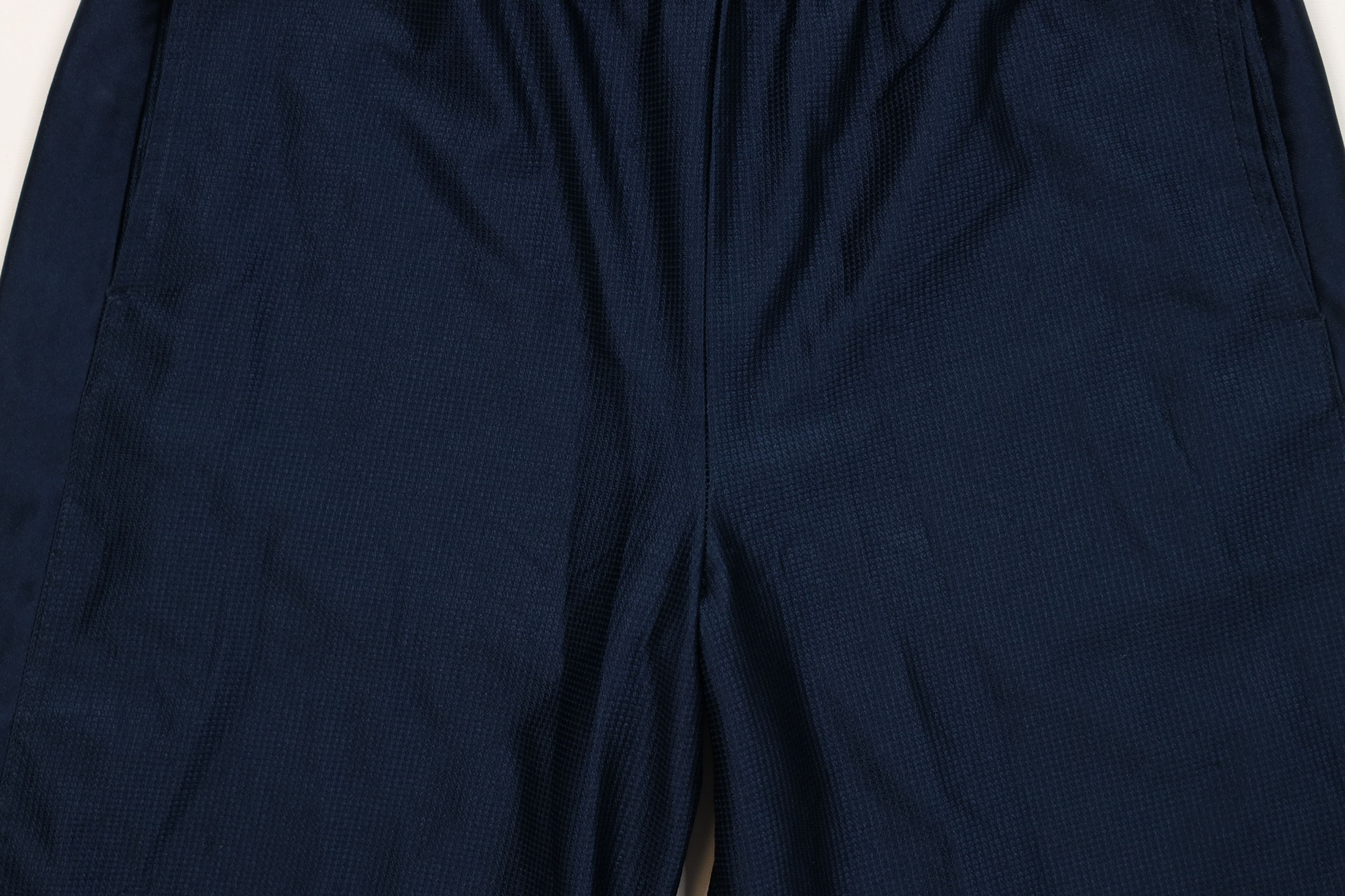 Nike Vintage Nike Basketball Scott Mini Swoosh Gym Shorts Blue Size US 32 / EU 48 - 3 Thumbnail