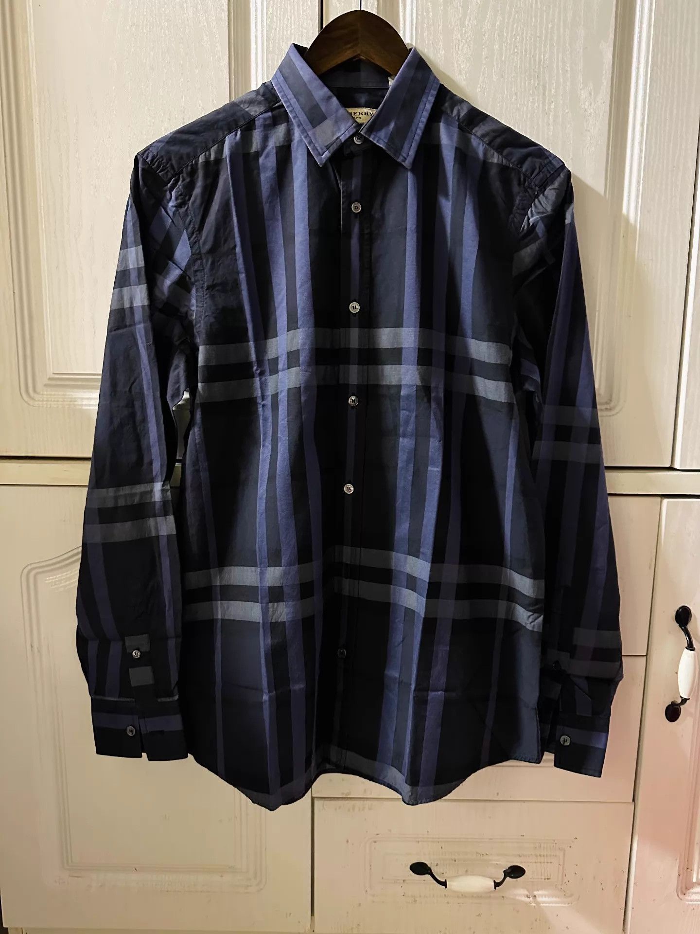 Burberry BURBERRY Men's Blue Check Runway Shirt M 98 New Size US M / EU 48-50 / 2 - 1 Thumbnail