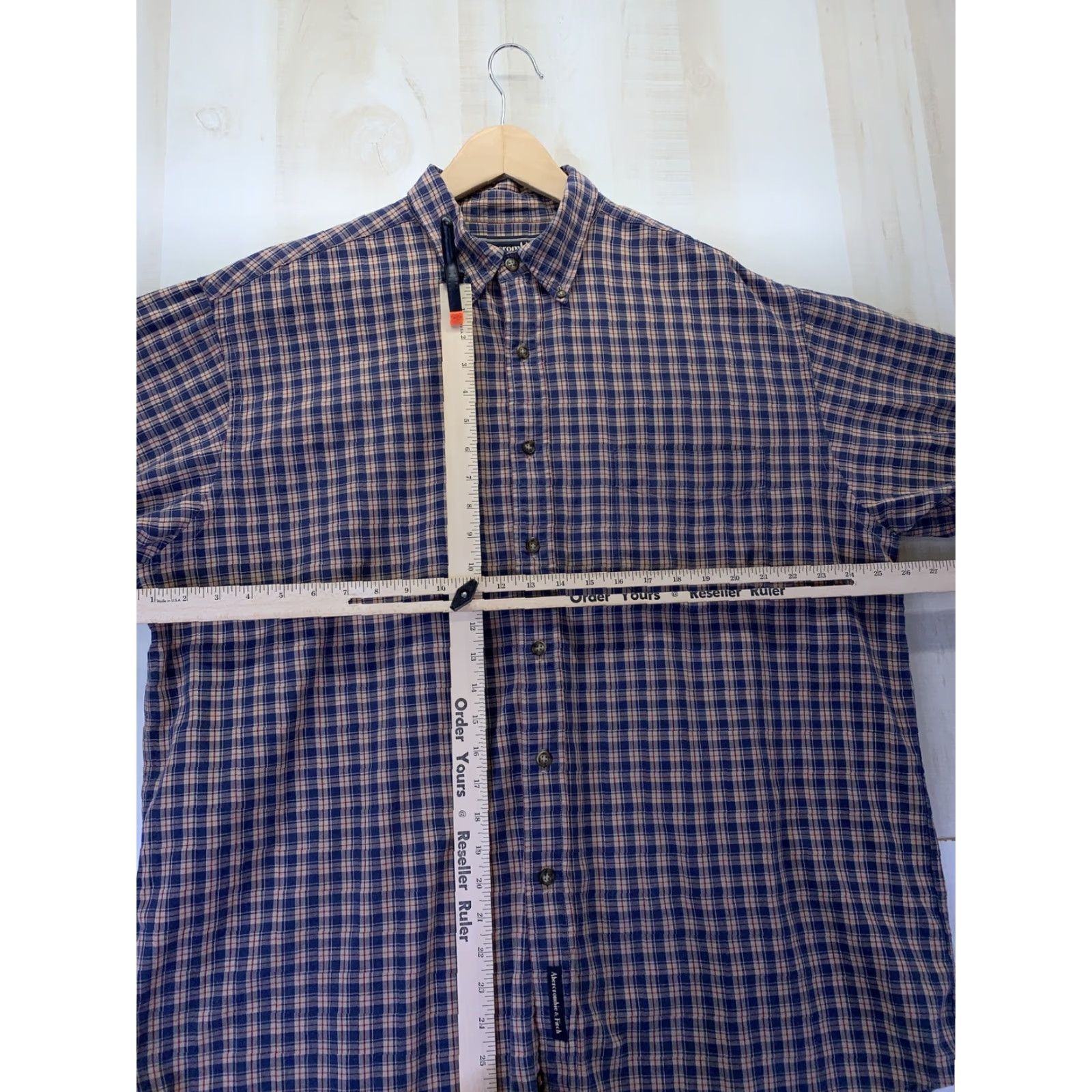 Abercrombie & Fitch VINTAGE Abercrombie & Fitch Mens Button-Down Shirt Plaid Blue Tan L -> (adjusted within rules?) Size US L / EU 52-54 / 3 - 4 Thumbnail
