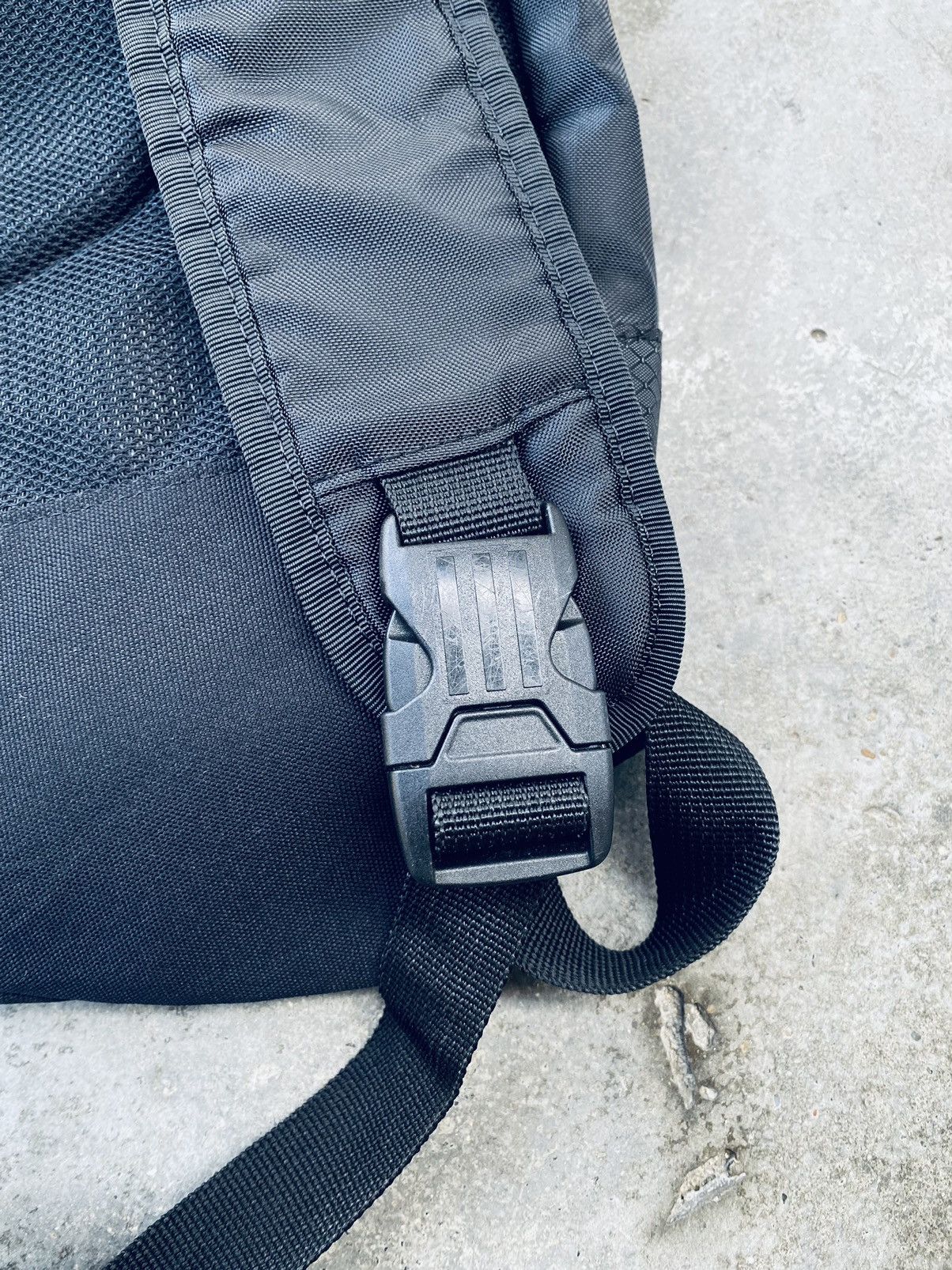 Adidas Vintage Adidas CrossBody Bag Size ONE SIZE - 10 Thumbnail