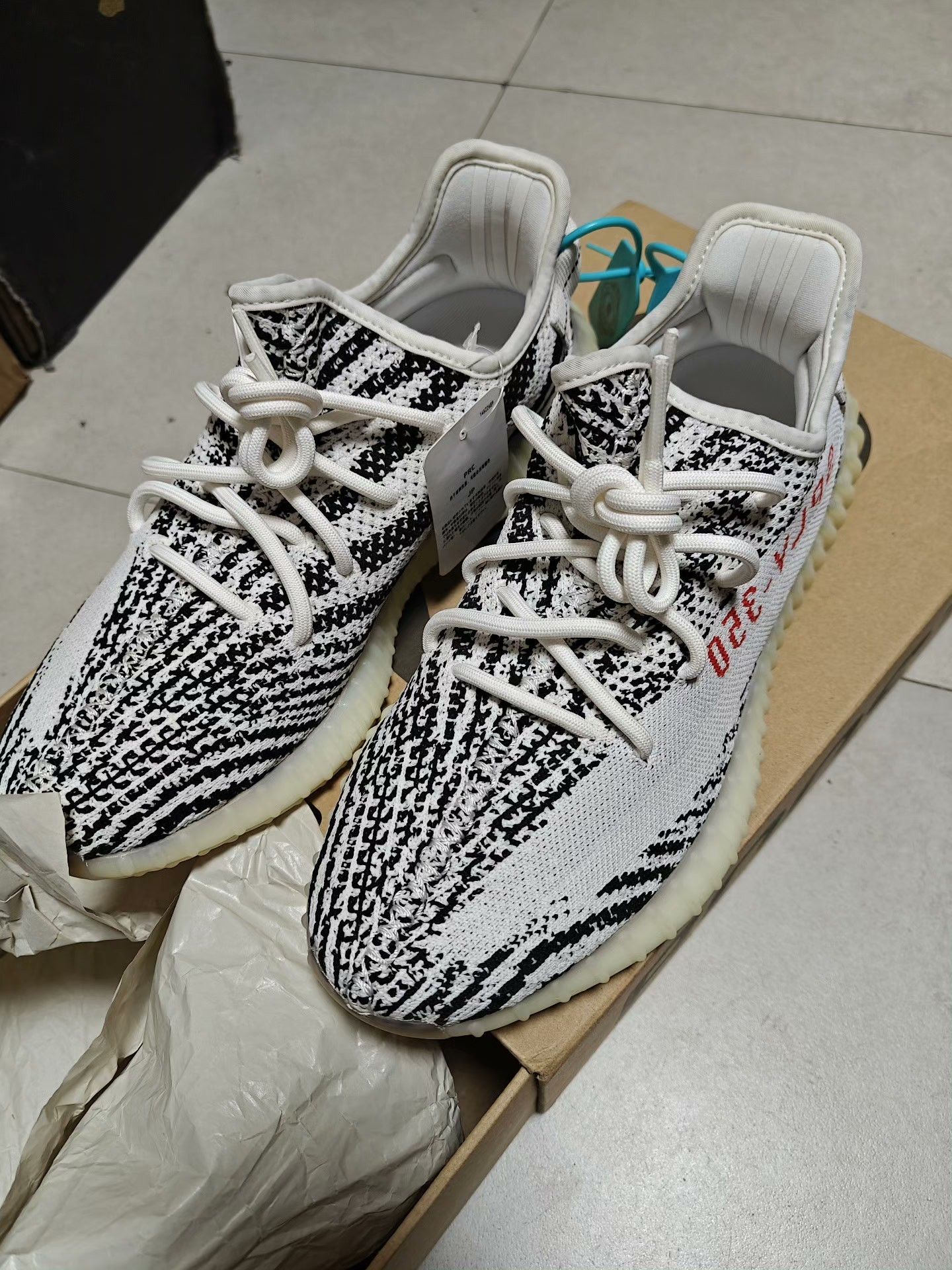 Adidas Adidas YEEZY350 White Lowtop Sneakers 42 Men Size US 9 / EU 42 - 1 Thumbnail