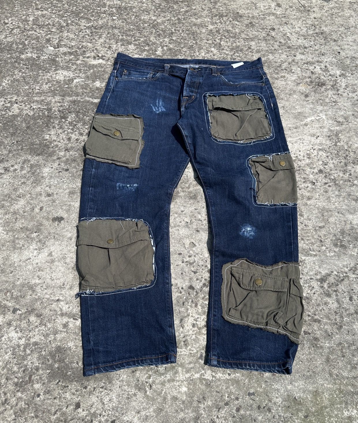 Carhartt Y2K Carhartt Jeans Cargo Pants Streetwear Custom Rare XL USA Size US 36 / EU 52 - 1 Thumbnail