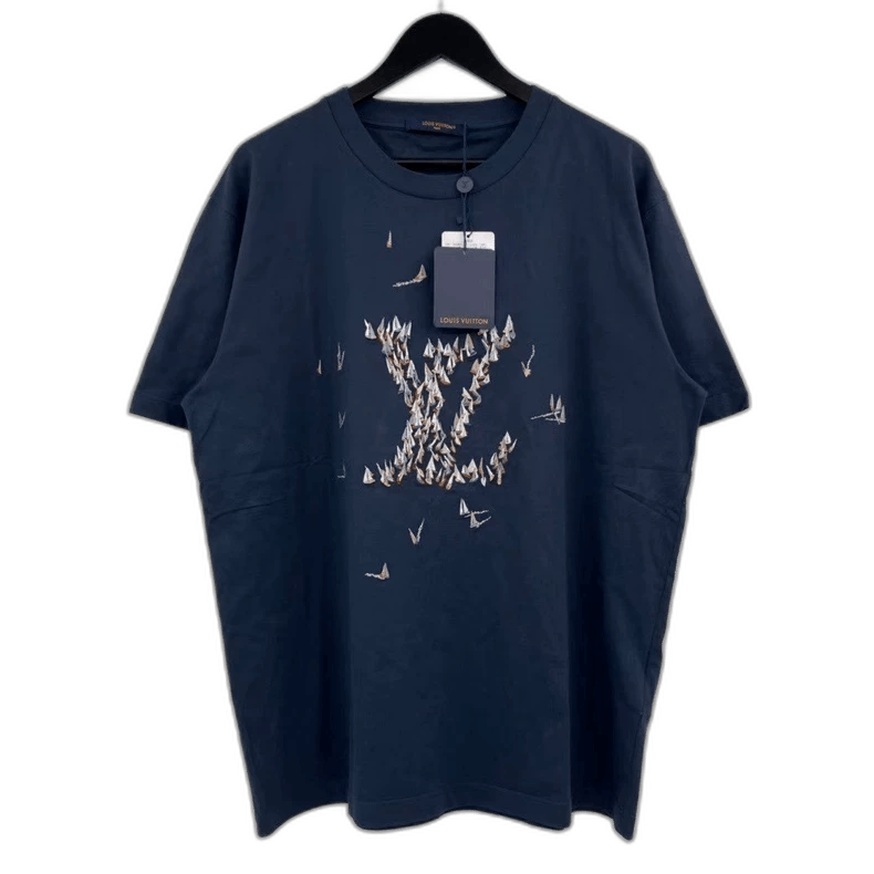 Louis Vuitton Louis Vuitton Louis Vuitton Short Sleeve Embroidered TShir Size US XXL / EU 58 / 5 - 1 Thumbnail