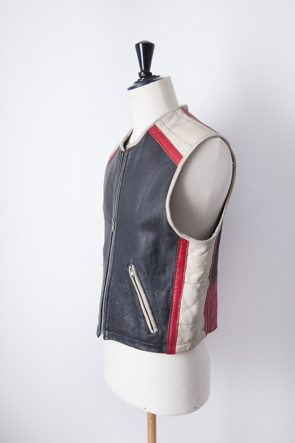 Vintage 1990's riding leather vest Size US S / EU 44-46 / 1 - 3 Thumbnail