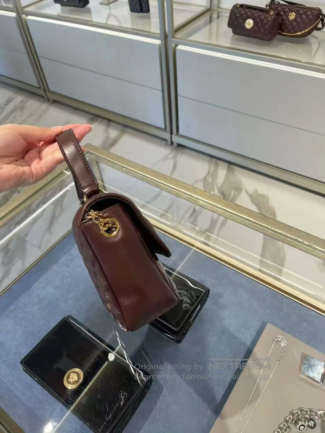 Versace Versace Medusa Wine Red Handbag. Size ONE SIZE - 2 Thumbnail