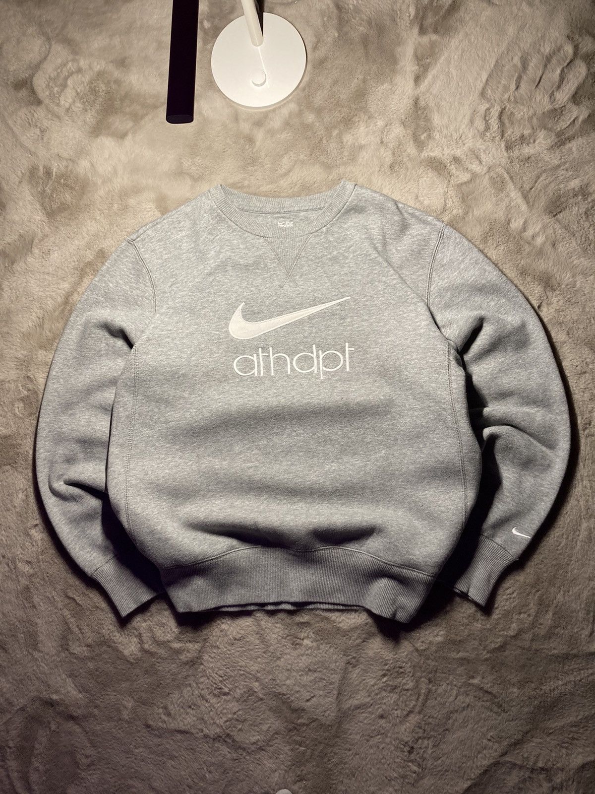 ⛩️Vintage Nike Athletic basic Big Logo Sweatshirt Boxy y2k⛩️