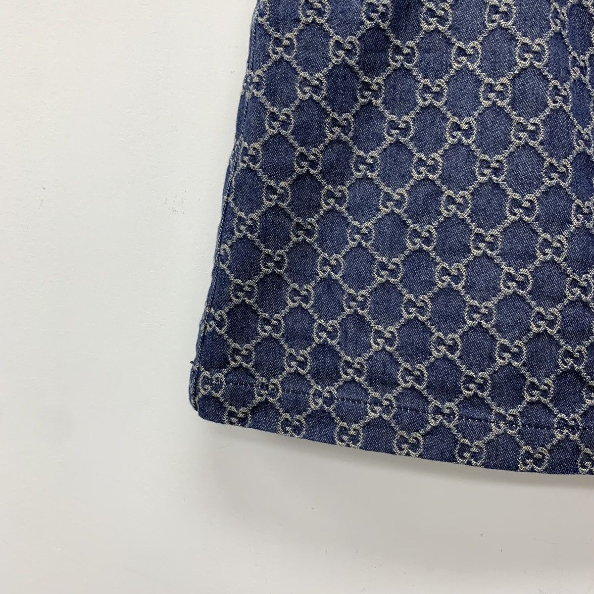 Gucci Gucci All-over Logo Jacquard Denim Mini Skirt K26WX Size 32" / US 10 / IT 46 - 4 Thumbnail