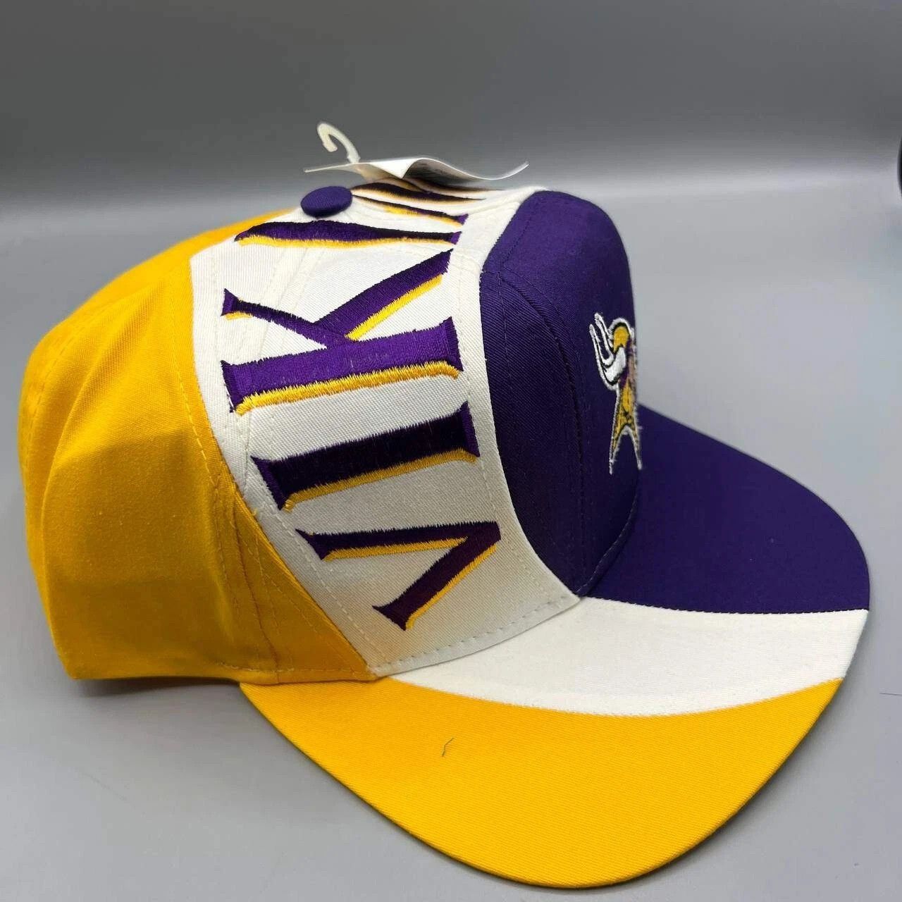 Twins Enterprise Inc. × Vintage Minnesota Vikings Hat Men Purple Twins Enterprise Snap Back Size ONE SIZE - 6 Thumbnail