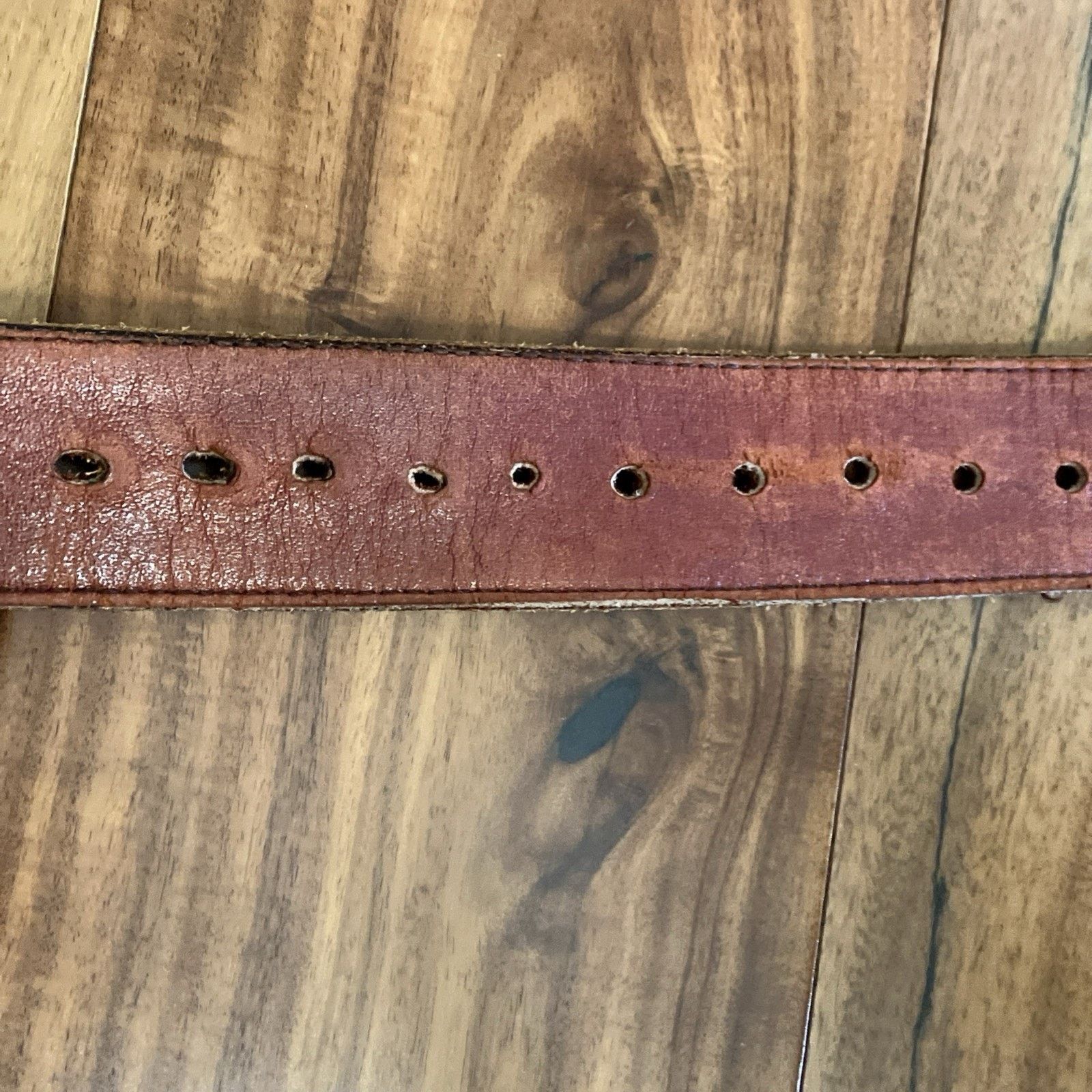 Other International Harvester Tractor 1970s Leather Belt & Buckle Size ONE SIZE - 15 Thumbnail