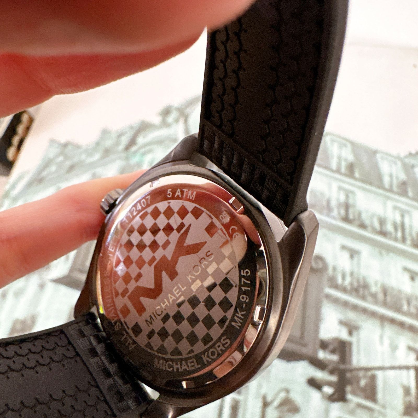 Michael Kors Michael Kors MK9175 Oversized Accelerator Silicone Watch Size ONE SIZE - 7 Thumbnail
