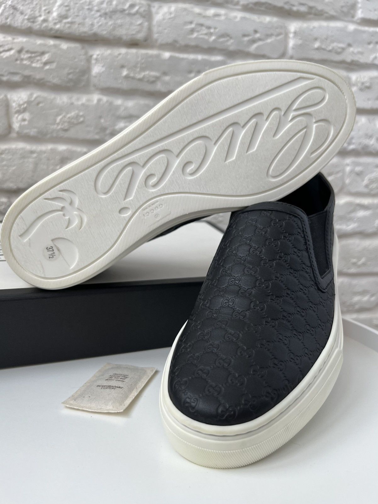 Gucci Gucci GG Microguccissima Leather Slip On Sneakers Shoes Size US 7.5 / IT 37.5 - 7 Thumbnail