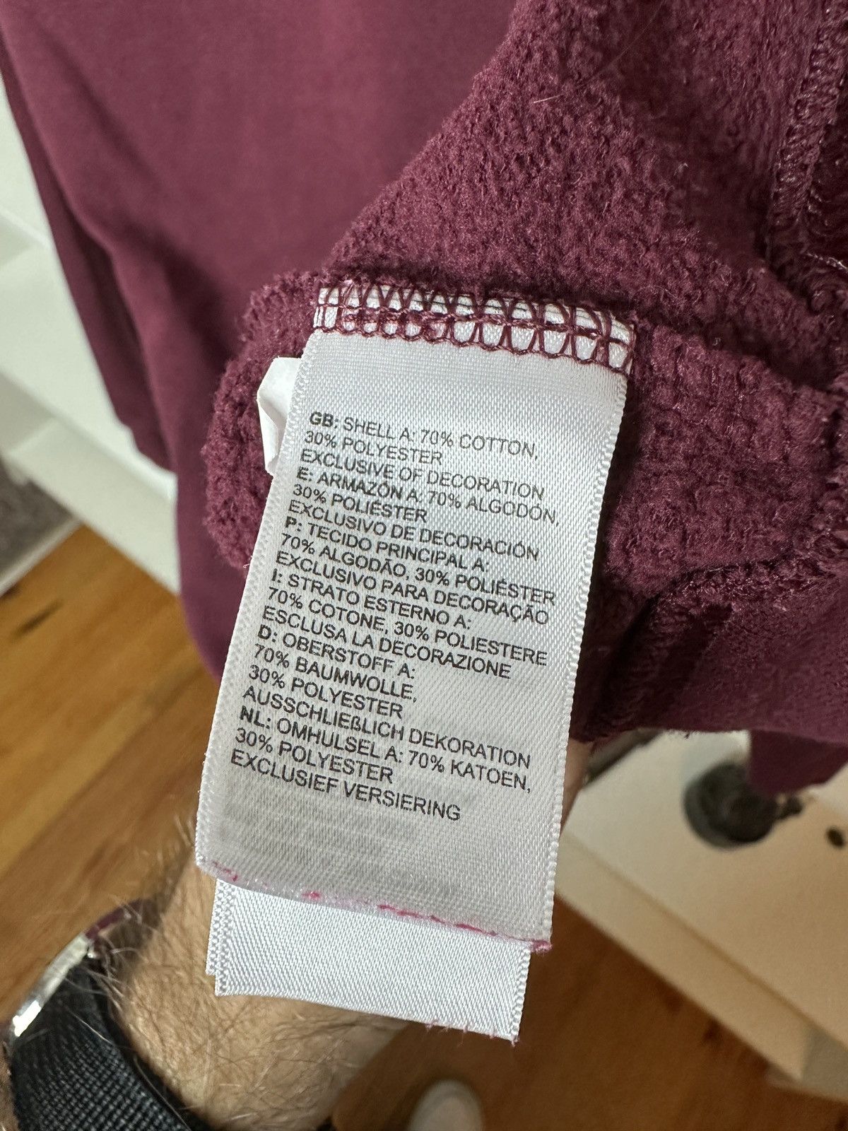 The North Face The North Face never stop exploring burgundy hoodie Size US L / EU 52-54 / 3 - 6 Thumbnail