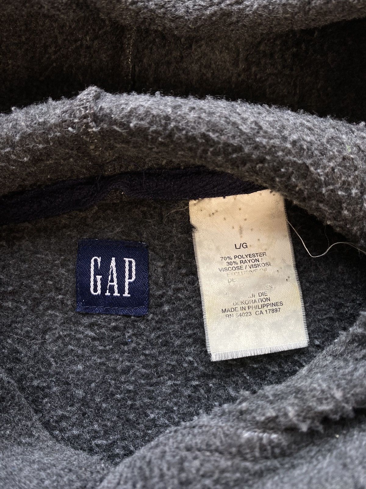 Gap × Vintage Vintage Y2K Cap Big Logo Fleece Gray Hoodie Pullover Size L Size US L / EU 52-54 / 3 - 6 Thumbnail