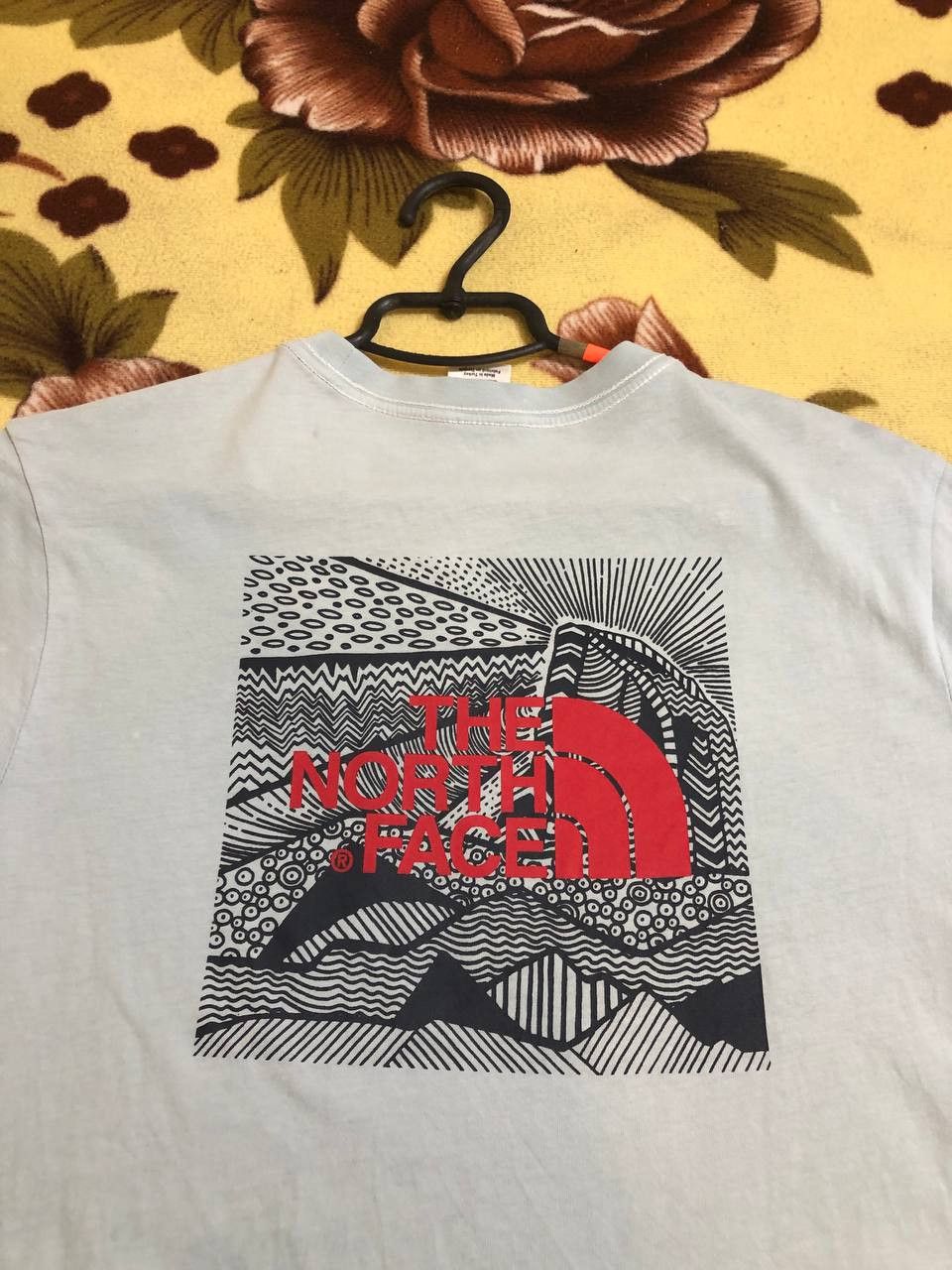 The North Face The North Face Graphic Tee T-Shirt Big Logo Size US S / EU 44-46 / 1 - 18 Thumbnail