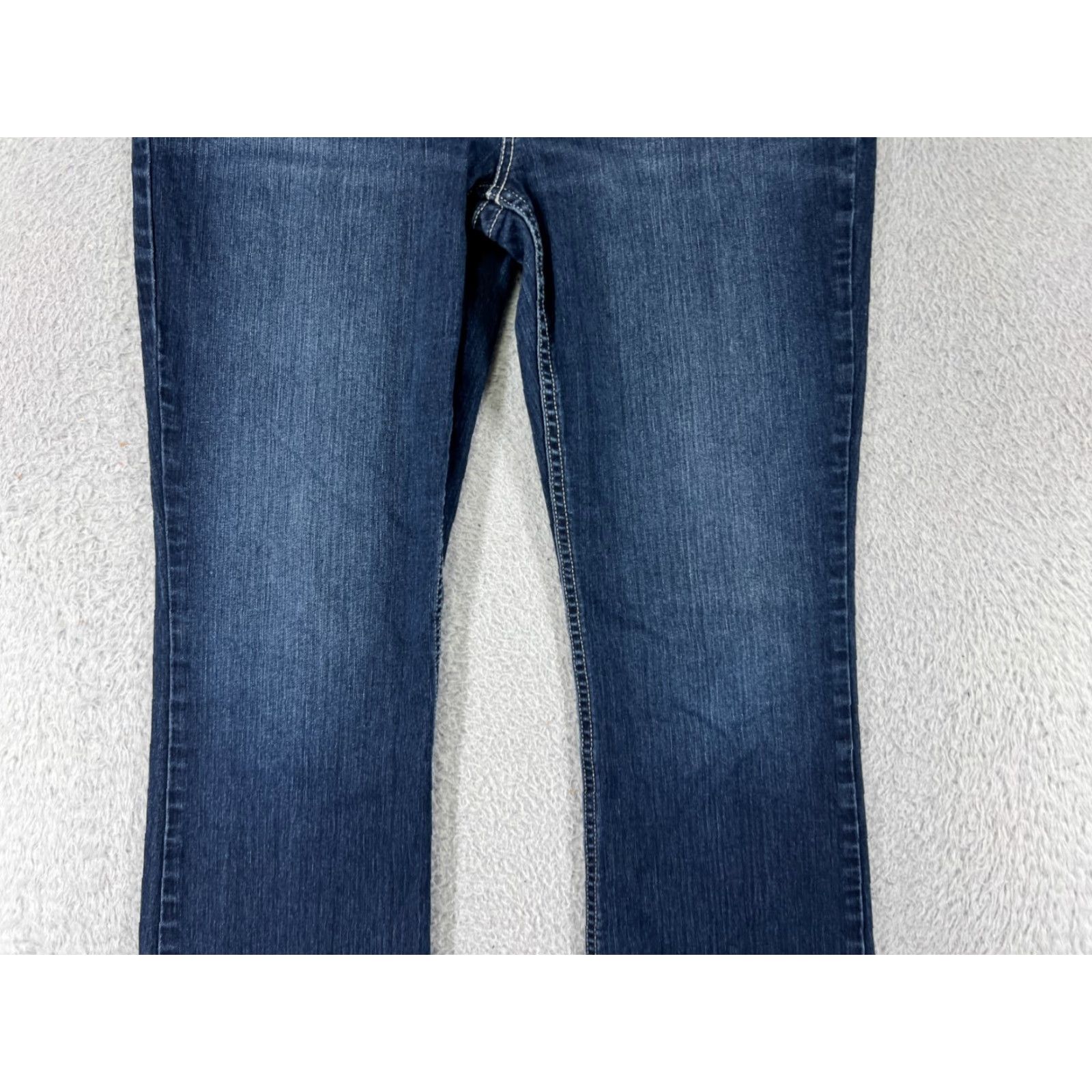 Apt. 9 Apt. 9 Jeans Women 30 Blue Denim Bootcut Mid Rise Embroidered Rhinestone 5-Pocket Cotton Denim Jeans Girls Size 30" / US 8 / IT 44 - 5 Thumbnail