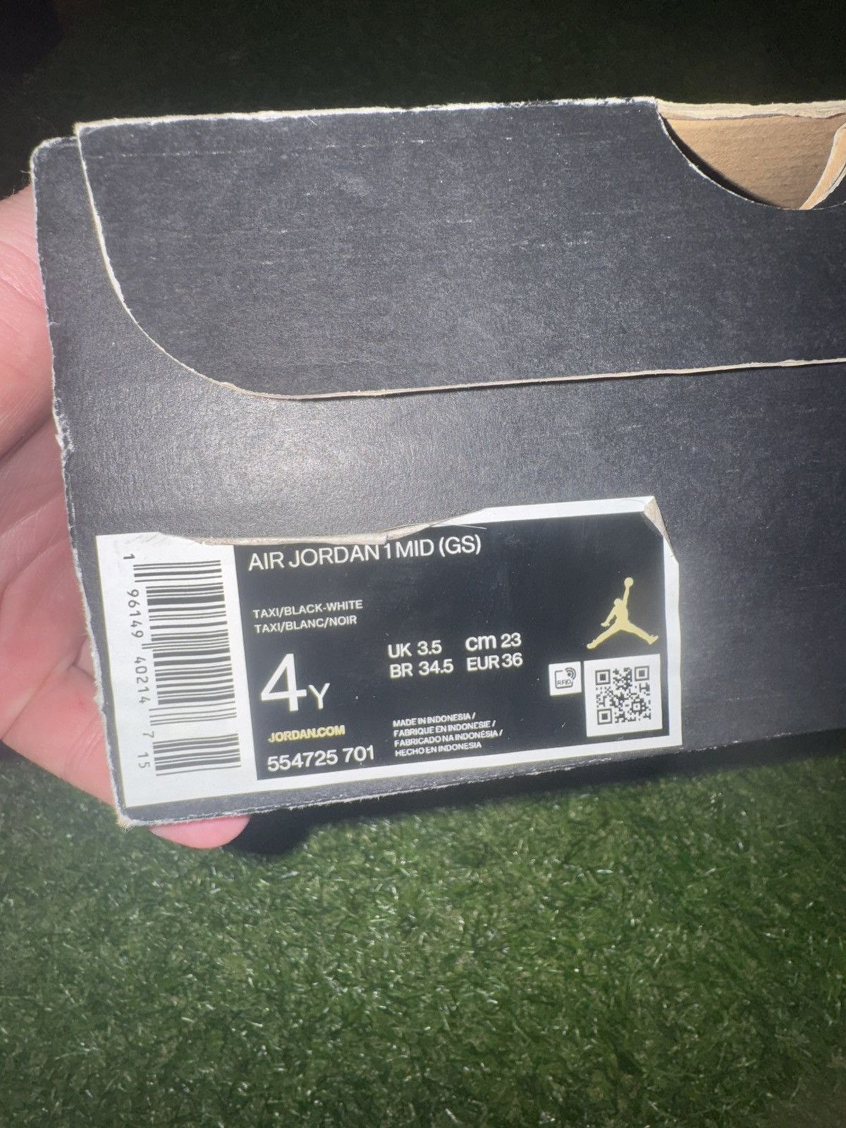 Jordan Brand × Nike Size 4Y Jordan 1 Retro Mid Top Yellow Taxi Nike Size US 5 / EU 37 - 7 Thumbnail
