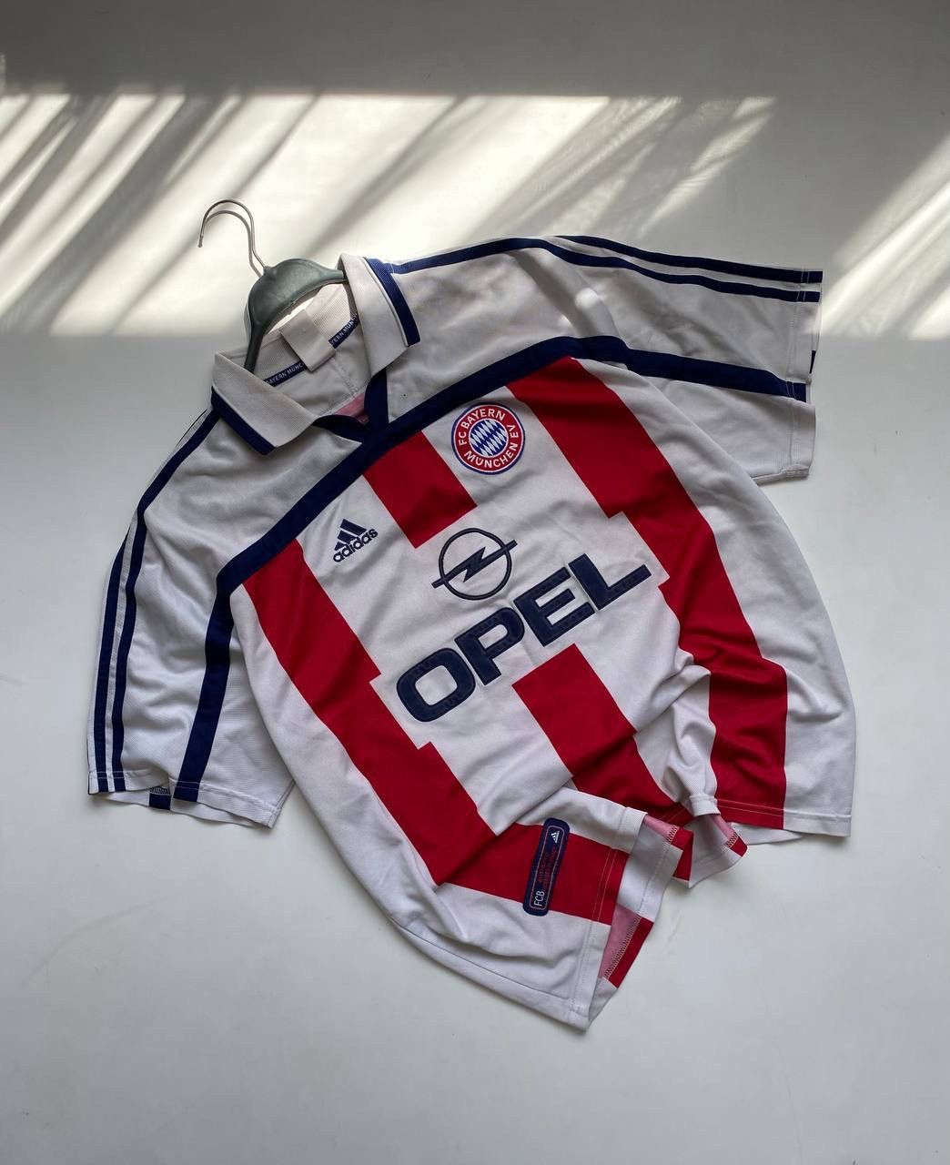 Adidas BAYERN MUNICH 2000-2001 ADIDAS AWAY FOOTBALL SOCCER JERSEY Size US XL / EU 56 / 4 - 1 Thumbnail