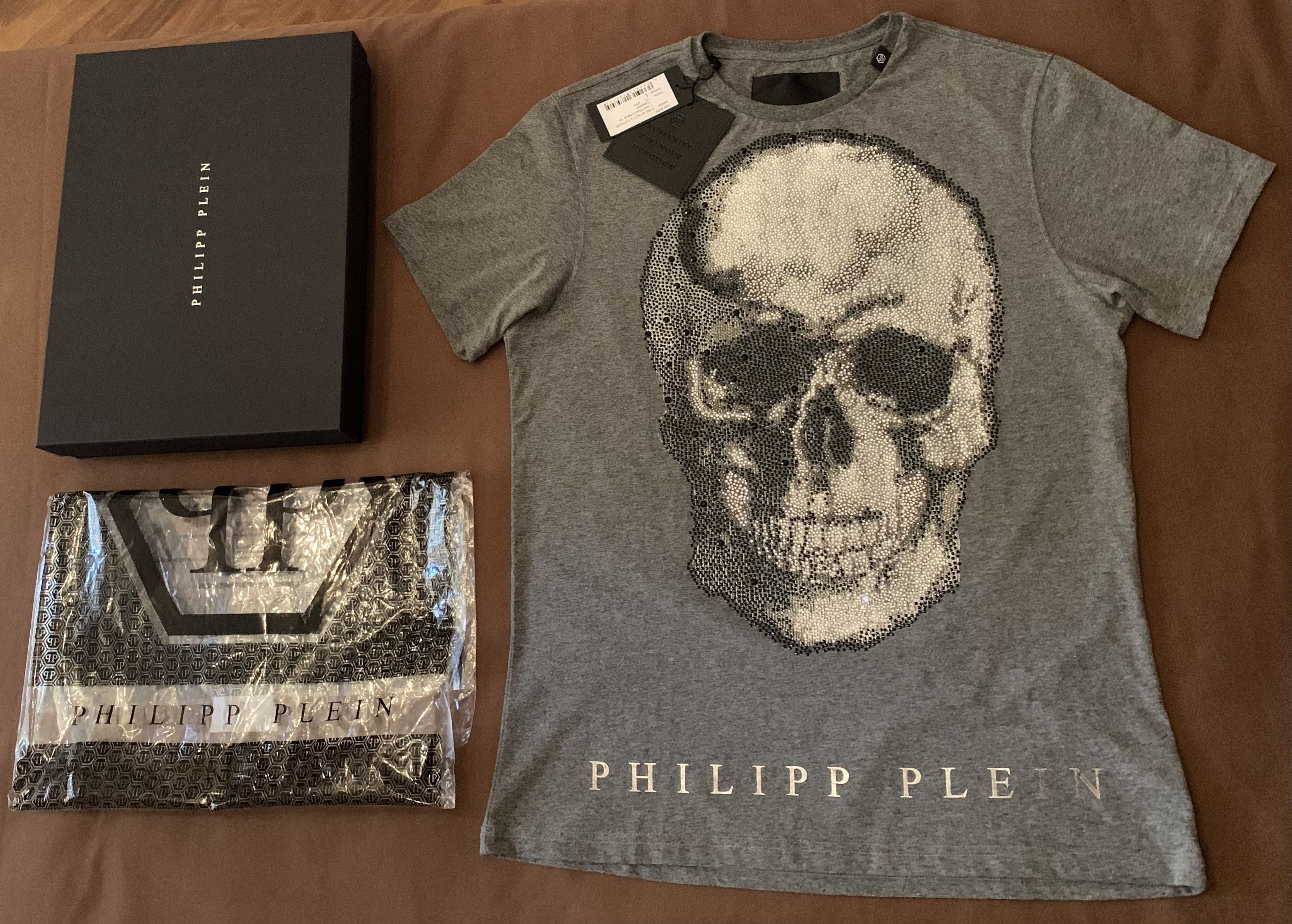 Philipp Plein Philipp Plein men' s t-shirt with Swarovski (retail €750) Size US L / EU 52-54 / 3 - 1 Thumbnail