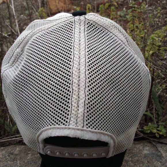 NBA × Vintage DS Vintage AJD Lucky Stripes San Antonio Spurs Trucker Hat Size ONE SIZE - 3 Thumbnail