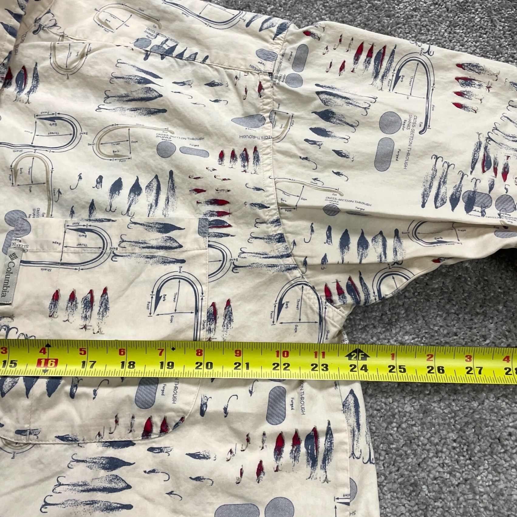 Vintage Columbia PFG Trollers Best Shirt Mens L Beige Patterned Short Sleeve Button-Up Quality Outdoor Fish Classic Men’s Shirt Size US L / EU 52-54 / 3 - 7 Thumbnail