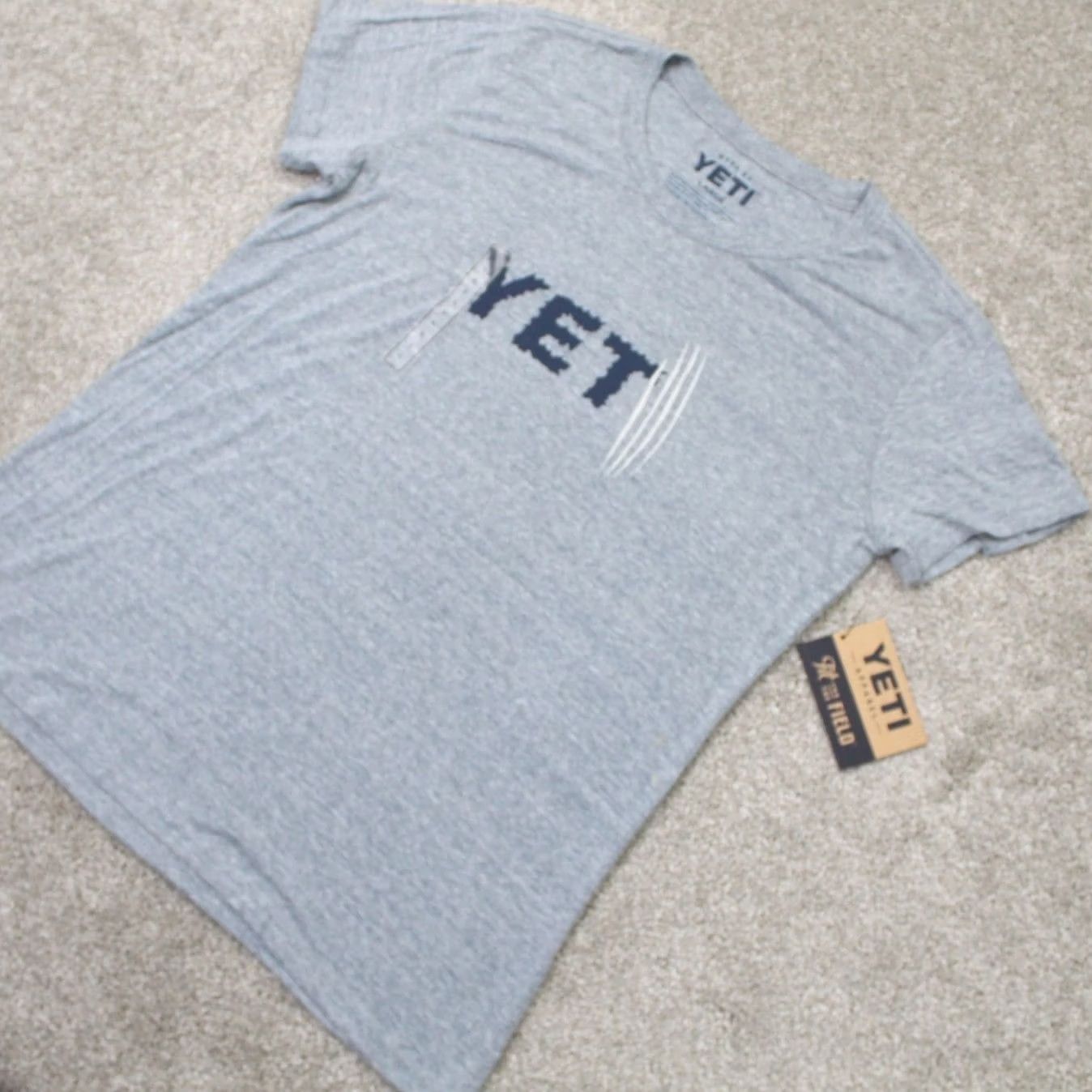 Yeti Yeti Shirt Womens Large Gray Stripe Cotton/Poly/Rayon S/S Pullover NWT Size L / US 10 / IT 46 - 3 Thumbnail