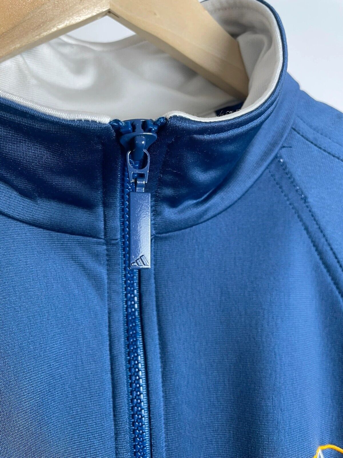 Adidas Mens Vintage Adidas Track Jacket size M Size US M / EU 48-50 / 2 - 5 Thumbnail