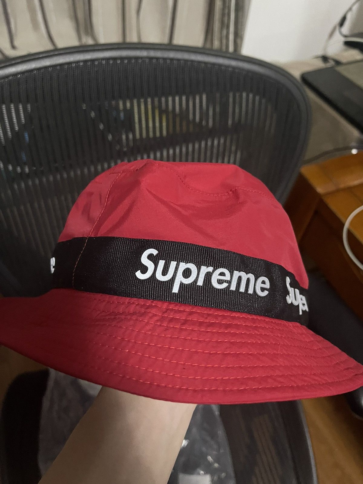 New Era × Supreme Supreme new era tapered bucket red crusher S/M Size ONE SIZE - 1 Thumbnail