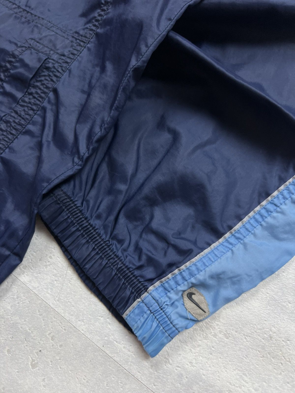Nike 90s Nike Double Swoosh Vintage Y2K Oversized Nylon Jacket Size US L / EU 52-54 / 3 - 5 Thumbnail