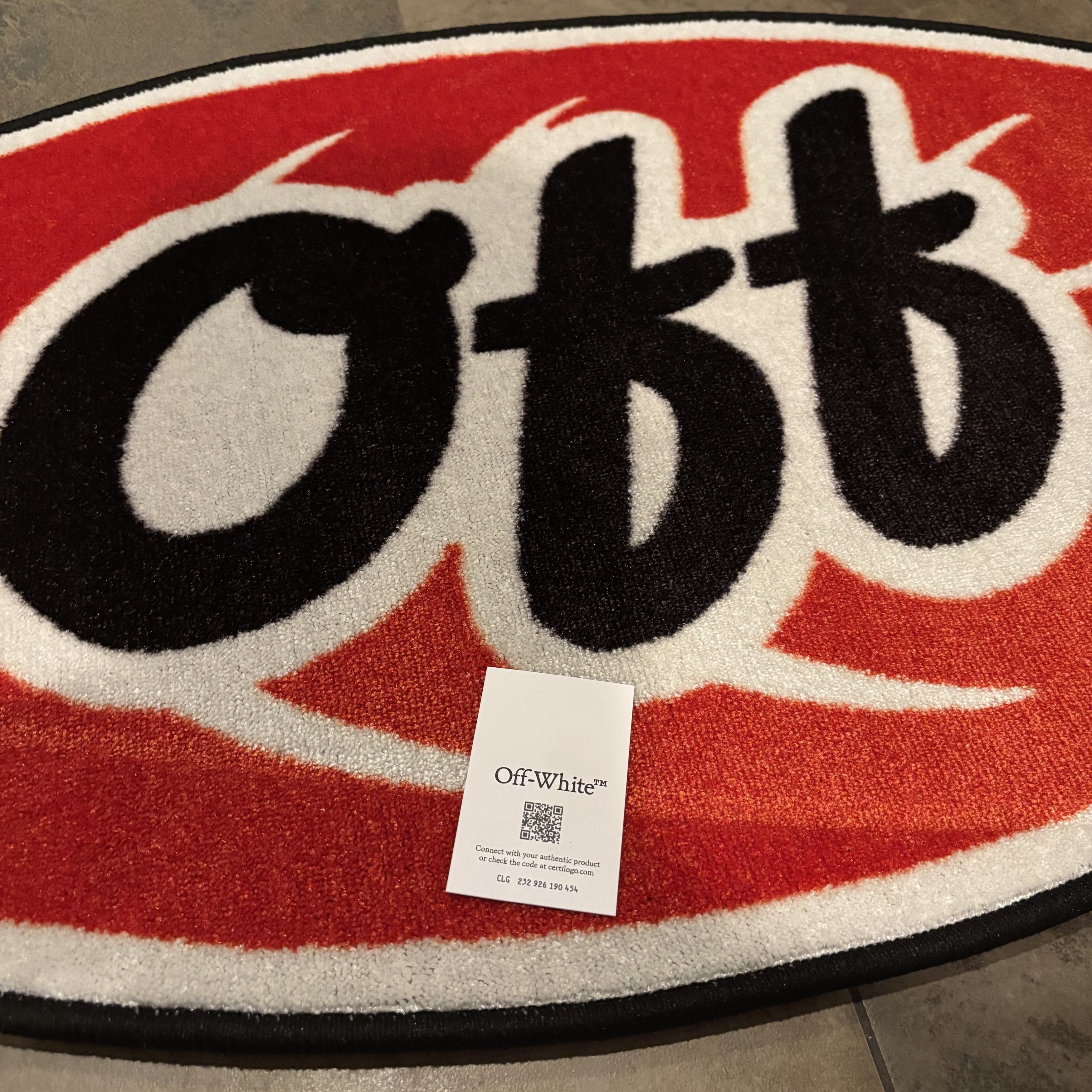 Off-White Off white rug shaped leaf Size ONE SIZE - 2 Thumbnail