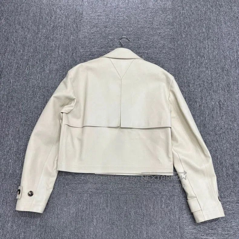 Bottega Veneta Bottega Veneta Beige Leather Jacket. Size US XL / EU 56 / 4 - 2 Thumbnail
