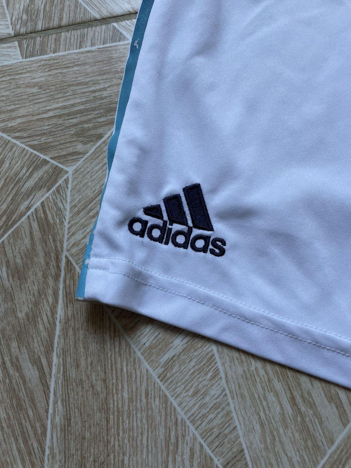 Adidas × Vintage Vintage Adidas Chelsea 2012 Football Soccer Jersey Shorts Size US 36 / EU 52 - 4 Thumbnail