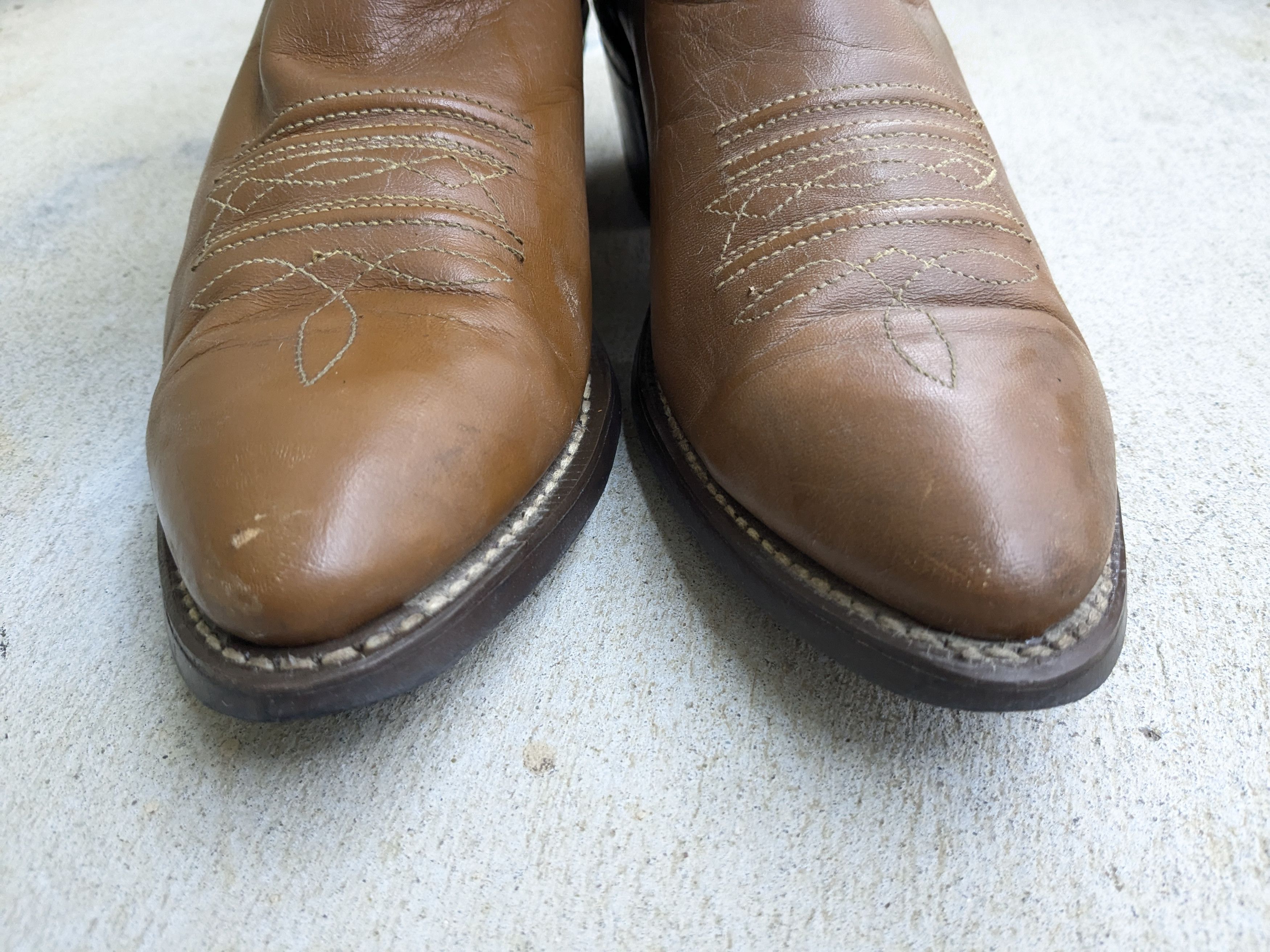 Genuine Leather Texas Cowboy Boots Brown Tan 9.5 D Leather Tan Size US 9.5 / EU 42-43 - 2 Thumbnail