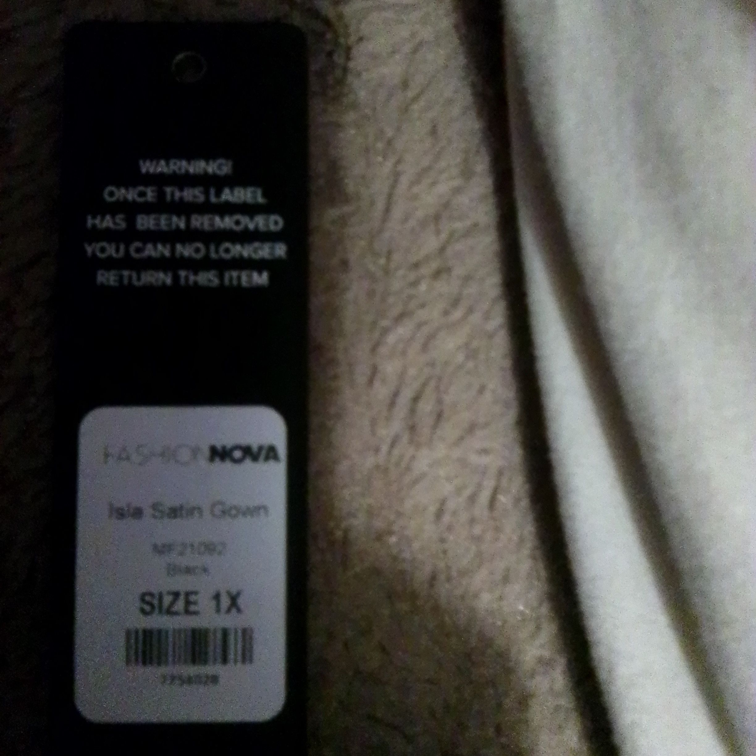 Fashion Nova Fashion Nova satin gown with slit Size XL / US 12-14 / IT 48-50 - 3 Thumbnail