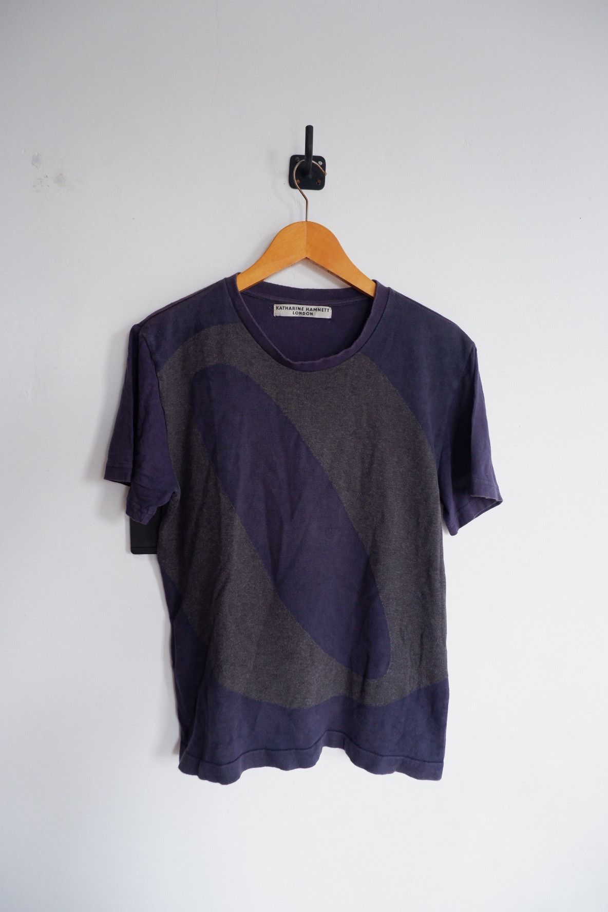 Katharine Hamnett London Vintage Katharine Hamnett Cutt And Sewn Tshirts Size US M / EU 48-50 / 2 - 1 Thumbnail