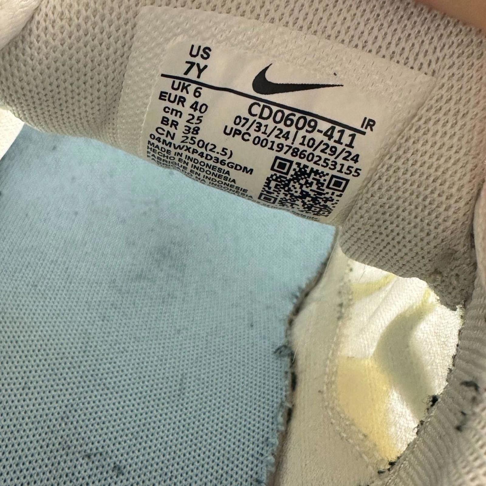 Nike Nike Air Max Plus TN “White/Blue/Yellow” — US 8.5 Size US 8 / IT 38 - 4 Thumbnail