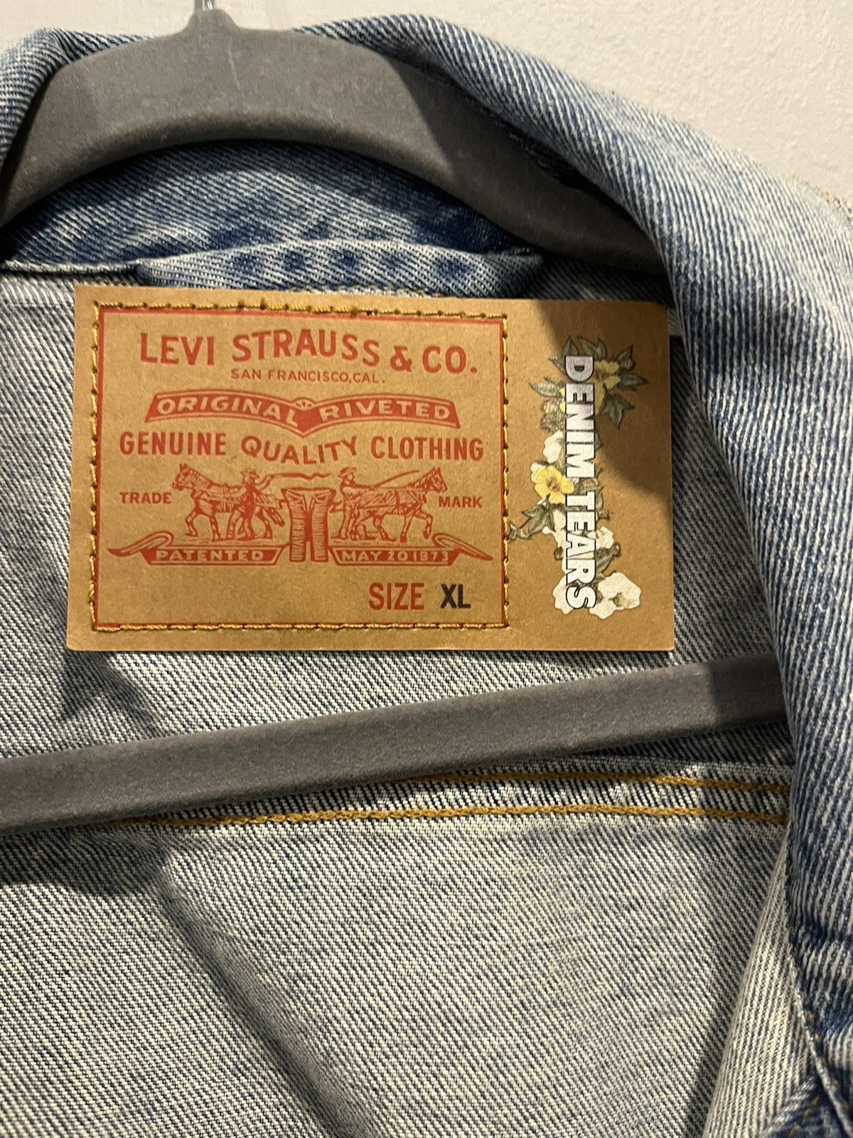 DENIM TEARS × Levi's Denim tears levis Type-2 All Over Wreath Light Wash Size US XL / EU 56 / 4 - 5 Thumbnail