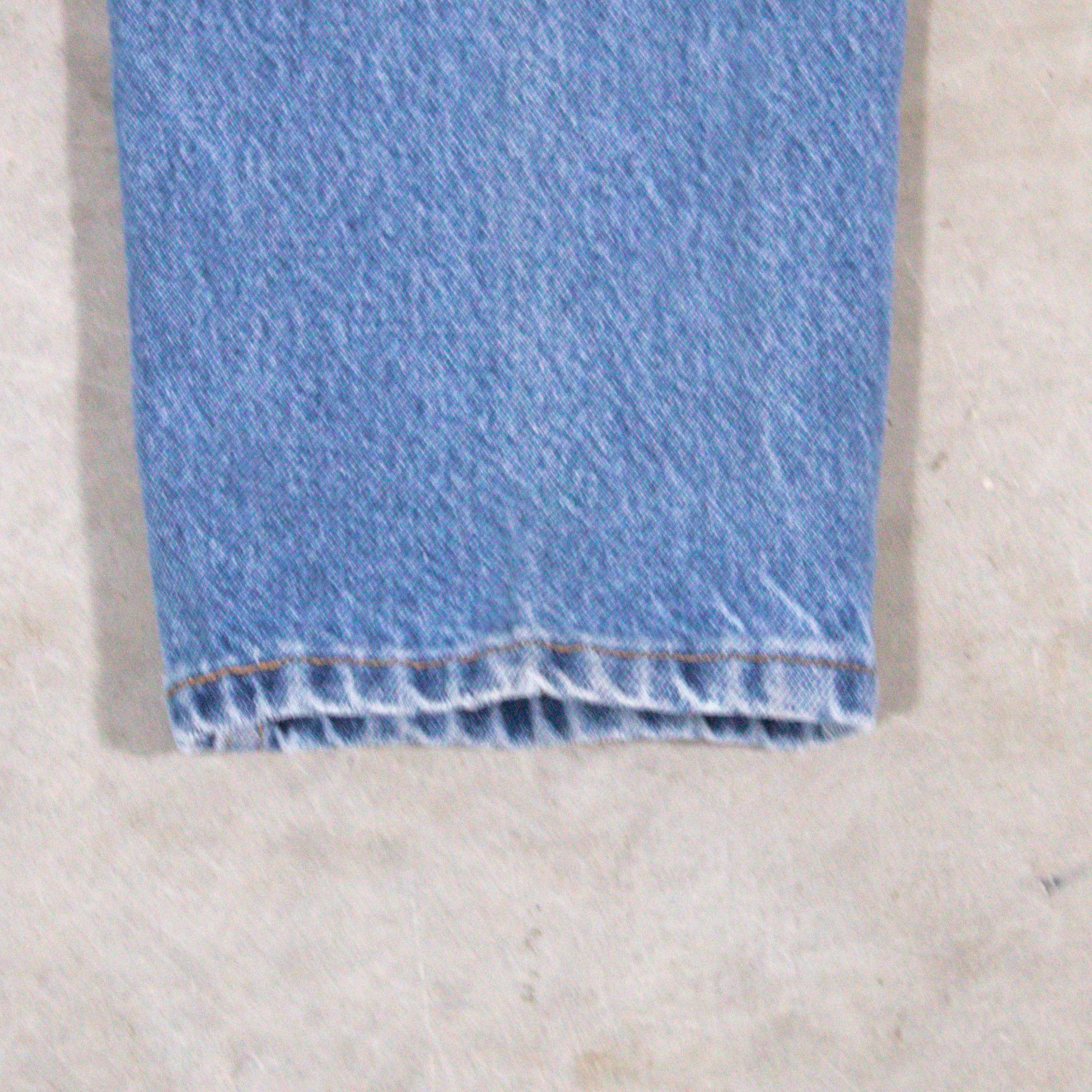 Levi's Vintage Clothing × Vintage Vintage 1990's Levis 963 Orange Tab Light Wash Denim Pant's Size US 28 / EU 44 - 11 Thumbnail