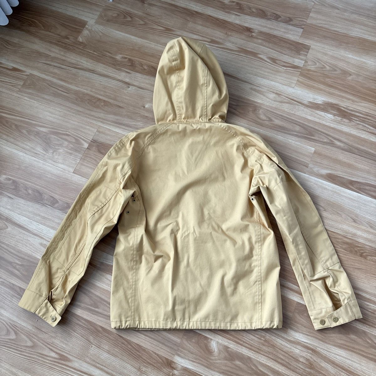 Lemaire × Uniqlo Uniqlo Lemaire Waterproof Jacket Size Men’s XS Size US XS / EU 42 / 0 - 4 Thumbnail