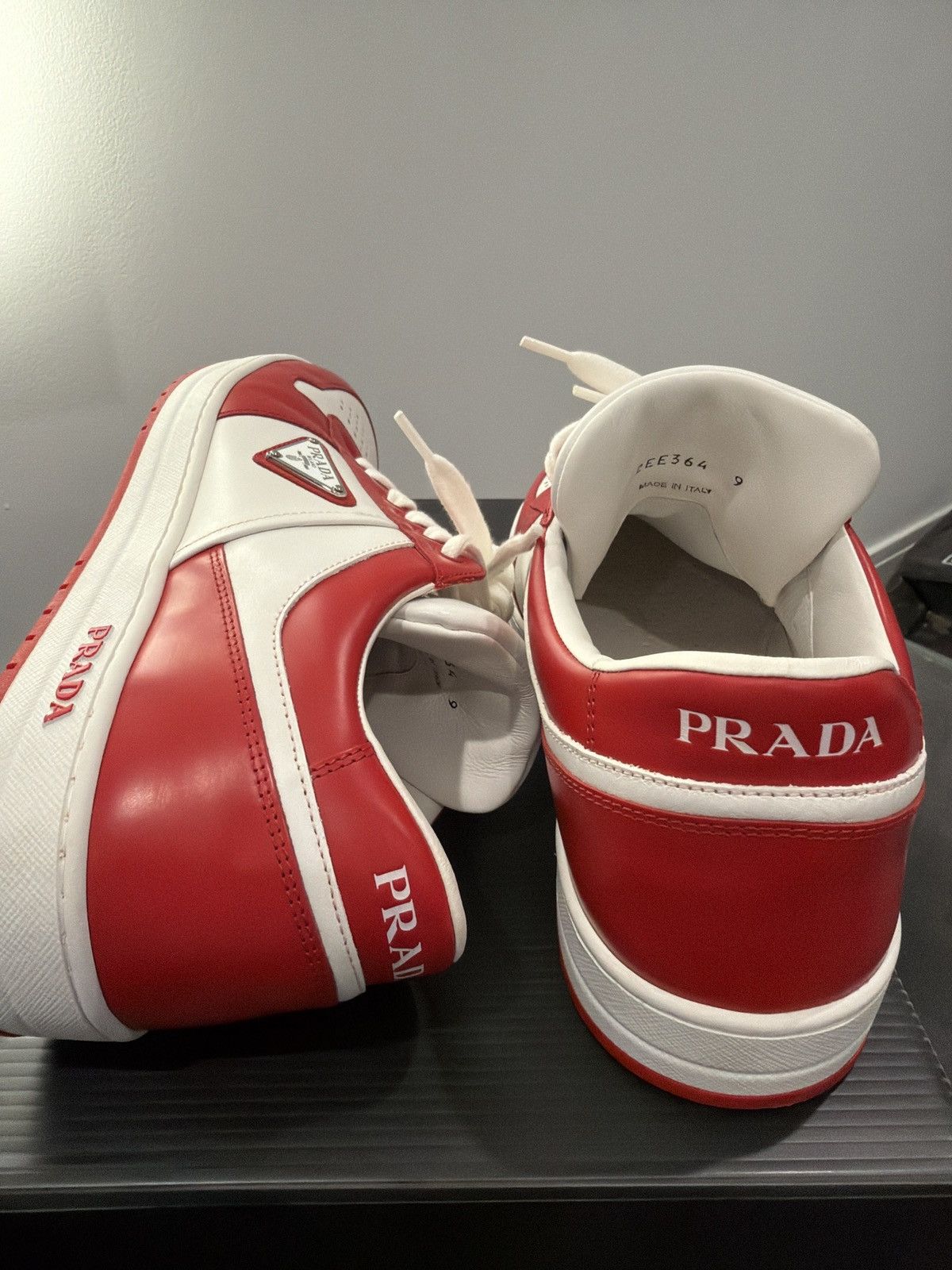 Prada Prada Downtown Red/White Size 9 -Excellent Condition Size US 9 / EU 42 - 5 Thumbnail
