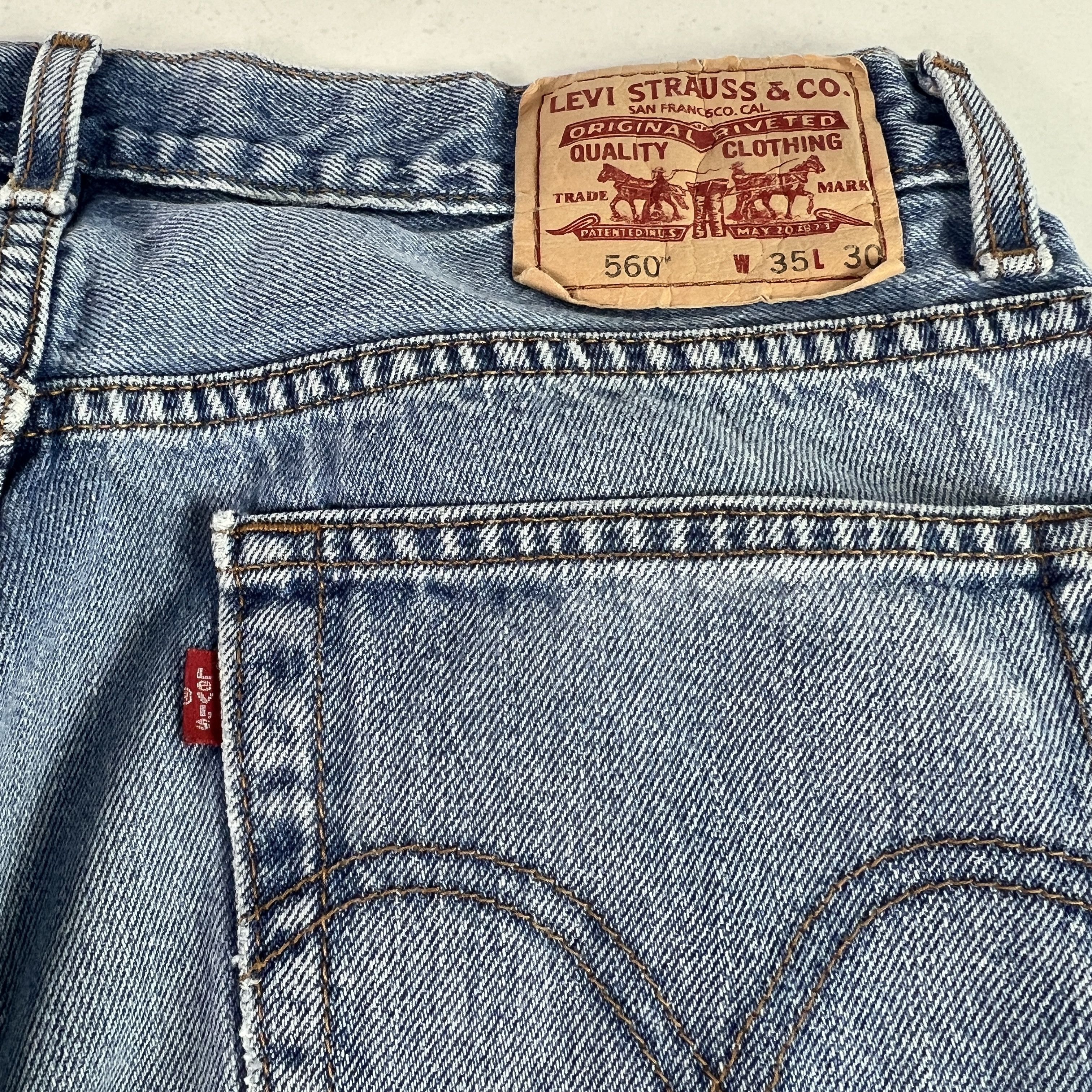 Levi's Y2K Levi's Jeans 560 Comfort Loose Fit Tapered Blue Denim Size US 34 / EU 50 - 14 Thumbnail